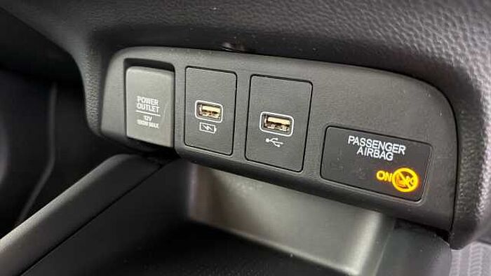 Honda Jazz Hybrid 1.5 h i-MMD SR Hatchback 5dr Petrol Hybrid eCVT Euro 6 (s/s) (109 ps) 
