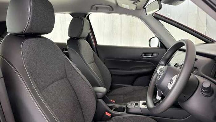 Honda Jazz Hybrid 1.5 h i-MMD SR Hatchback 5dr Petrol Hybrid eCVT Euro 6 (s/s) (109 ps) 