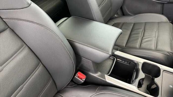 Honda CR-V Hybrid 2.0 h i-MMD EX SUV 5dr Petrol Hybrid eCVT 4WD Euro 6 (s/s) (184 ps) 
