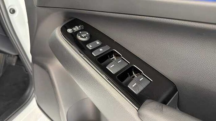 Honda e:Ny1 68.8kWh Advance SUV 5dr Electric Auto (204 ps) 