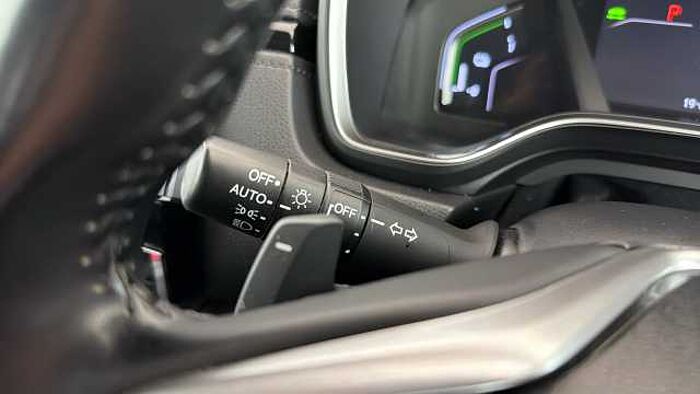 Honda CR-V Hybrid 2.0 h i-MMD SR SUV 5dr Petrol Hybrid eCVT 4WD Euro 6 (s/s) (184 ps) 