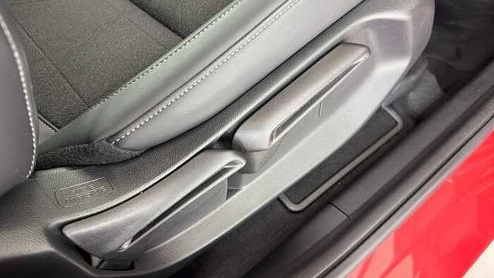 Honda HR-V Hybrid 1.5 h i-MMD e:HEV Advance SUV 5dr Petrol Hybrid CVT Euro 6 (s/s) (131 ps) 