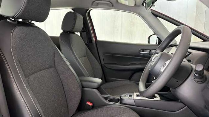 Honda Jazz Hybrid 1.5 h i-MMD SR Hatchback 5dr Petrol Hybrid eCVT Euro 6 (s/s) (109 ps) 