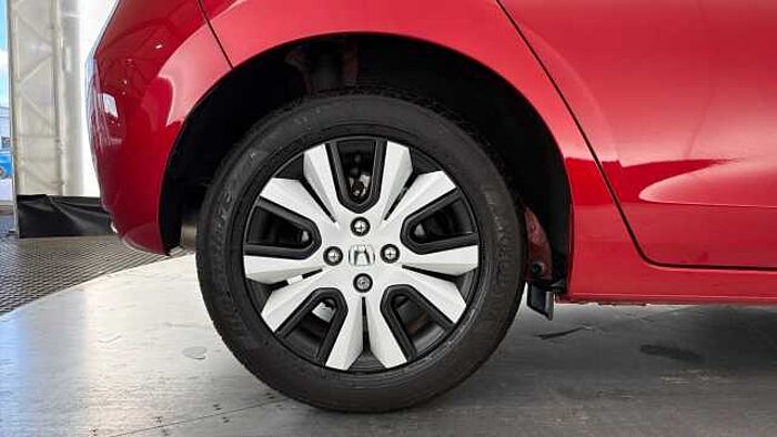 Honda Jazz Hybrid 1.5 h i-MMD SR Hatchback 5dr Petrol Hybrid eCVT Euro 6 (s/s) (109 ps) 