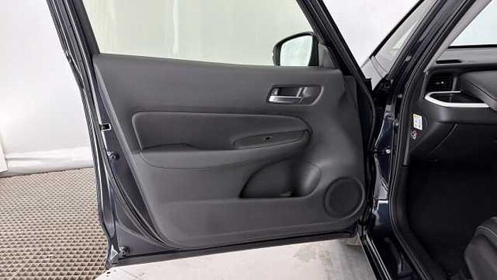 Honda Jazz Hybrid 1.5 h i-MMD Advance Hatchback 5dr Petrol Hybrid eCVT Euro 6 (s/s) (122 ps) 