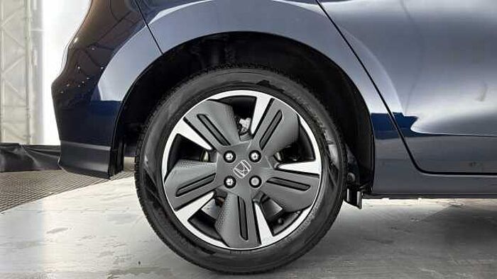 Honda Jazz Hybrid 1.5 h i-MMD Advance Hatchback 5dr Petrol Hybrid eCVT Euro 6 (s/s) (122 ps) 