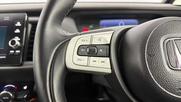 Honda Jazz Hybrid 1.5 h i-MMD Advance Hatchback 5dr Petrol Hybrid eCVT Euro 6 (s/s) (122 ps) 