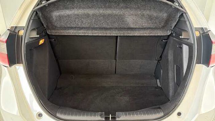 Honda Jazz Hybrid 1.5 h i-MMD SR Hatchback 5dr Petrol Hybrid eCVT Euro 6 (s/s) (107 ps) 