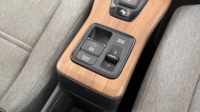 Honda e 35.5kWh Advance Hatchback 5dr Electric Auto (17in Alloy) (154 ps) 