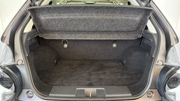 Honda e 35.5kWh Advance Hatchback 5dr Electric Auto (17in Alloy) (154 ps) 