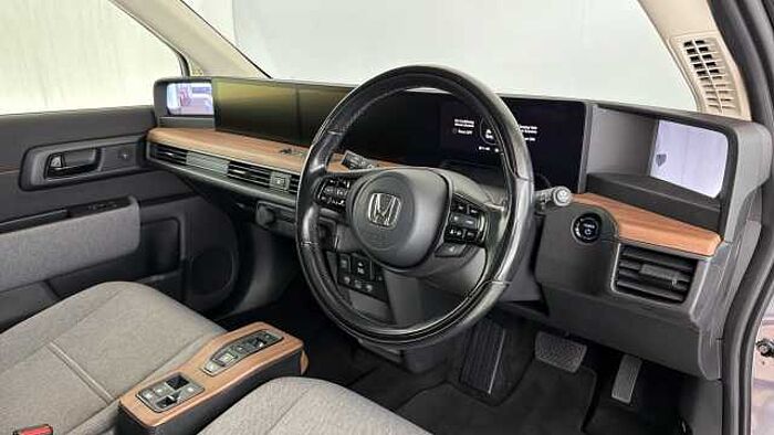 Honda e 35.5kWh Advance Hatchback 5dr Electric Auto (17in Alloy) (154 ps) 