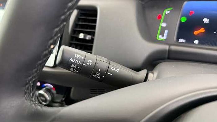 Honda Jazz Hybrid 1.5 h i-MMD Elegance Hatchback 5dr Petrol Hybrid eCVT Euro 6 (s/s) (122 ps) 
