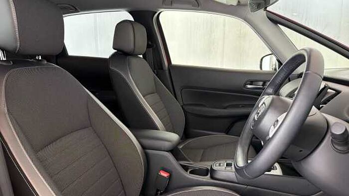 Honda Jazz Hybrid 1.5 h i-MMD Crosstar Advance Hatchback 5dr Petrol Hybrid eCVT Euro 6 (s/s) (122 