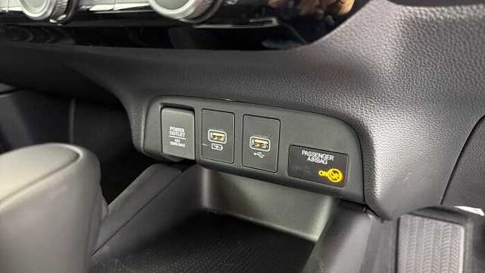 Honda Jazz Hybrid 1.5 h i-MMD Crosstar Advance Hatchback 5dr Petrol Hybrid eCVT Euro 6 (s/s) (122 