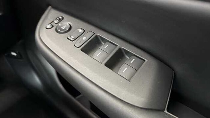 Honda Jazz Hybrid 1.5 h i-MMD Crosstar Advance Hatchback 5dr Petrol Hybrid eCVT Euro 6 (s/s) (122 