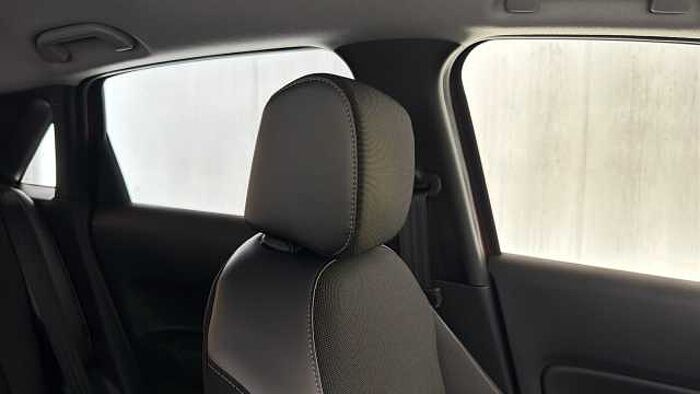 Honda Jazz Hybrid 1.5 h i-MMD Crosstar Advance Hatchback 5dr Petrol Hybrid eCVT Euro 6 (s/s) (122 