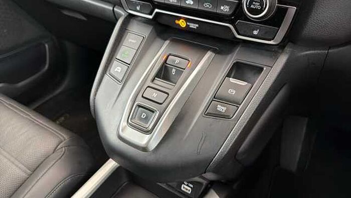 Honda CR-V Hybrid 2.0 h i-MMD SR SUV 5dr Petrol Hybrid eCVT 4WD Euro 6 (s/s) (184 ps) 
