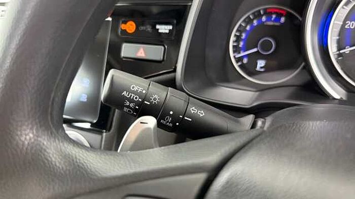 Honda Jazz 1.3 i-VTEC SE Navi Hatchback 5dr Petrol CVT Euro 6 (s/s) (102 ps) 