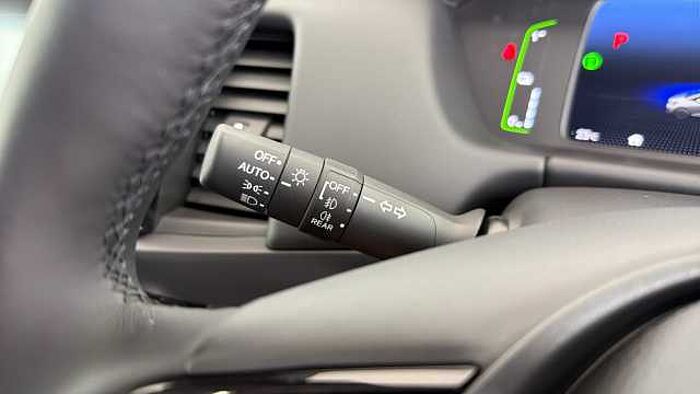 Honda Jazz Hybrid 1.5 h i-MMD Crosstar Advance Hatchback 5dr Petrol Hybrid eCVT Euro 6 (s/s) (122 