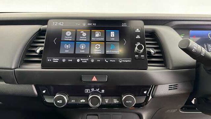 Honda Jazz Hybrid 1.5 h i-MMD Crosstar Advance Hatchback 5dr Petrol Hybrid eCVT Euro 6 (s/s) (122 