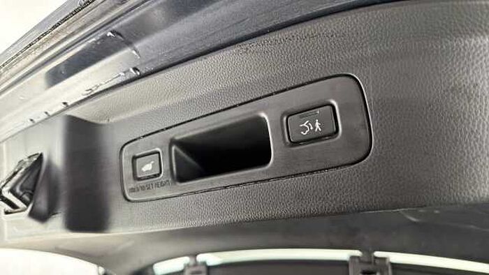 Honda HR-V Hybrid 1.5 h i-MMD Advance SUV 5dr Petrol Hybrid CVT Euro 6 (s/s) (131 ps) 