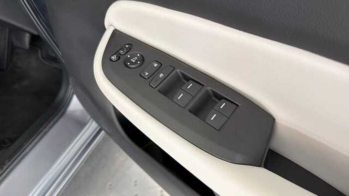 Honda Jazz Hybrid 1.5 h i-MMD EX Hatchback 5dr Petrol Hybrid eCVT Euro 6 (s/s) (107 ps) 