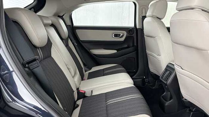 Honda HR-V Hybrid 1.5 h i-MMD Advance Style SUV 5dr Petrol Hybrid CVT Euro 6 (s/s) (131 ps) 