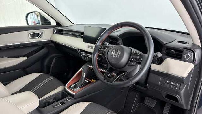 Honda HR-V Hybrid 1.5 h i-MMD Advance Style SUV 5dr Petrol Hybrid CVT Euro 6 (s/s) (131 ps) 