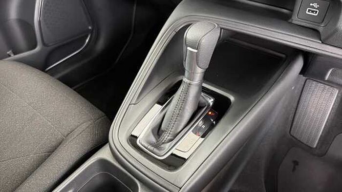 Honda HR-V Hybrid 1.5 h i-MMD Elegance SUV 5dr Petrol Hybrid CVT Euro 6 (s/s) (131 ps) 