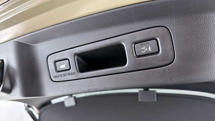 Honda HR-V Hybrid 1.5 h i-MMD Advance SUV 5dr Petrol Hybrid CVT Euro 6 (s/s) (131 ps) 