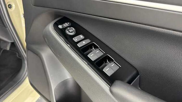 Honda HR-V Hybrid 1.5 h i-MMD Advance SUV 5dr Petrol Hybrid CVT Euro 6 (s/s) (131 ps) 