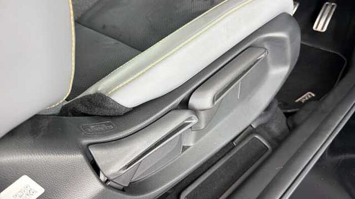 Honda Jazz Hybrid 1.5 h i-MMD Advance Sport Hatchback 5dr Petrol Hybrid eCVT Euro 6 (s/s) (122 ps) 