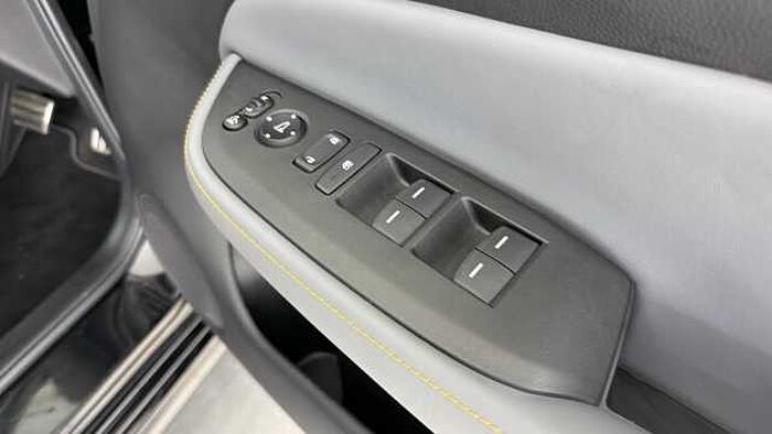 Honda Jazz Hybrid 1.5 h i-MMD Advance Sport Hatchback 5dr Petrol Hybrid eCVT Euro 6 (s/s) (122 ps) 