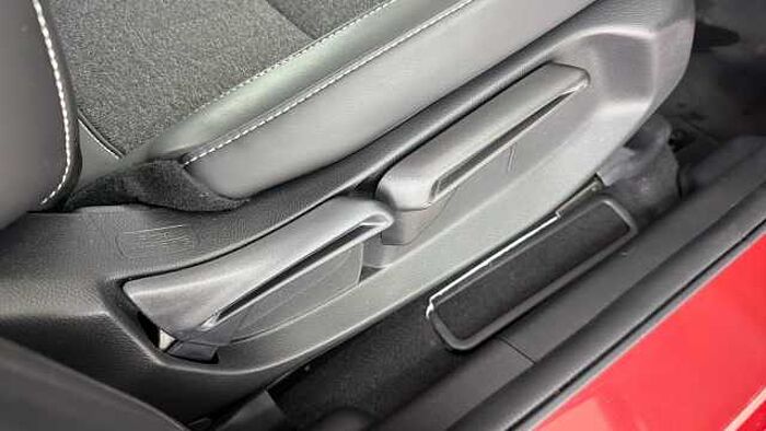 Honda Jazz Hybrid 1.5 h i-MMD Advance Hatchback 5dr Petrol Hybrid eCVT Euro 6 (s/s) (122 ps) 