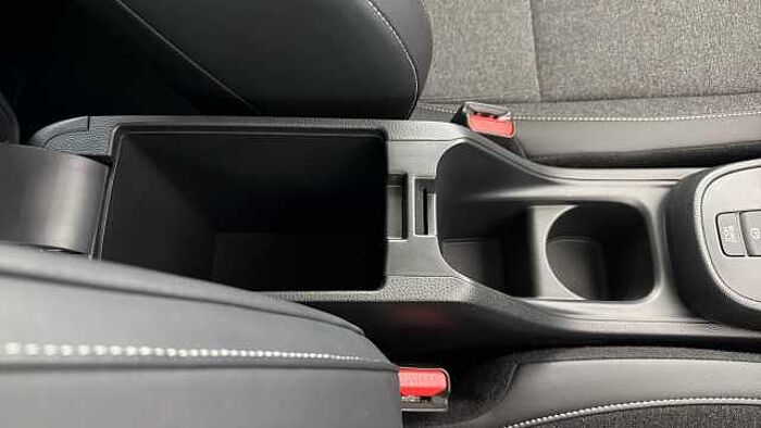 Honda Jazz Hybrid 1.5 h i-MMD Advance Hatchback 5dr Petrol Hybrid eCVT Euro 6 (s/s) (122 ps) 