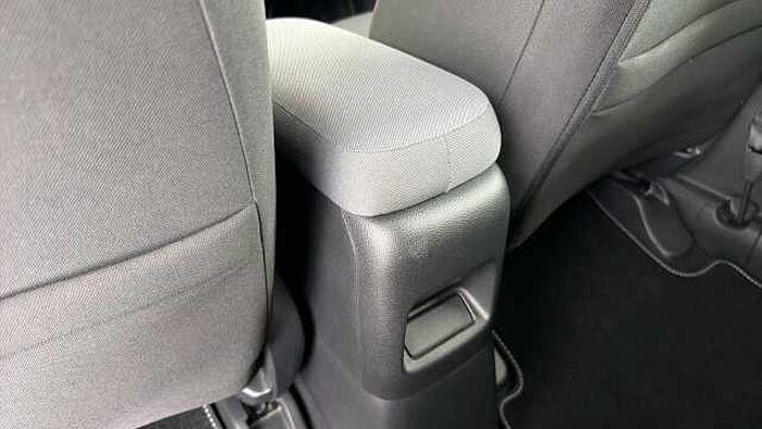 Honda Jazz Hybrid 1.5 h i-MMD Elegance Hatchback 5dr Petrol Hybrid eCVT Euro 6 (s/s) (122 ps) 