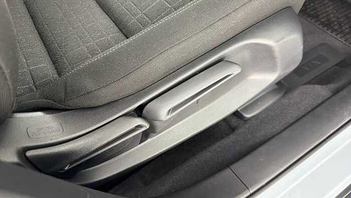 Honda ZR-V e:HEV 2.0 h i-MMD Elegance SUV 5dr Petrol Hybrid eCVT Euro 6 (s/s) (184 ps) 