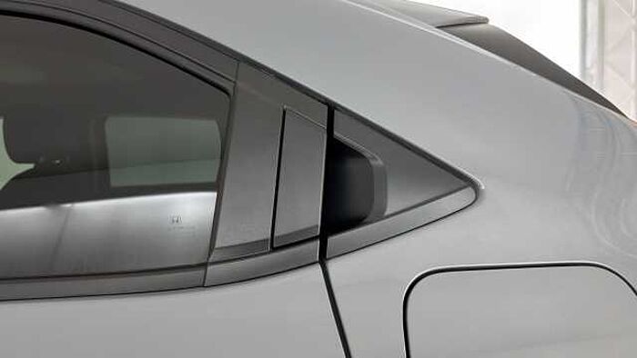 Honda HR-V Hybrid 1.5 h i-MMD e:HEV Advance SUV 5dr Petrol Hybrid CVT Euro 6 (s/s) (131 ps) 