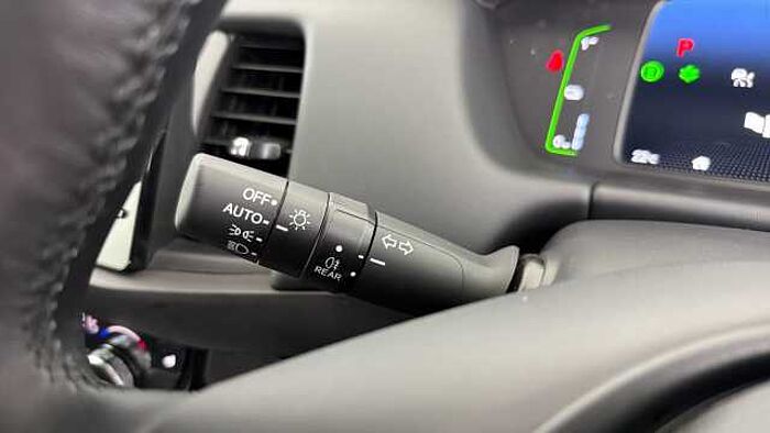 Honda Jazz Hybrid 1.5 h i-MMD Advance Hatchback 5dr Petrol Hybrid eCVT Euro 6 (s/s) (122 ps) 