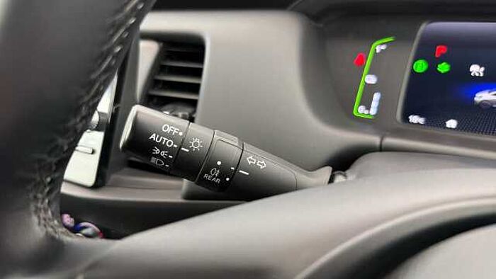 Honda Jazz Hybrid 1.5 h i-MMD Advance Hatchback 5dr Petrol Hybrid eCVT Euro 6 (s/s) (122 ps) 
