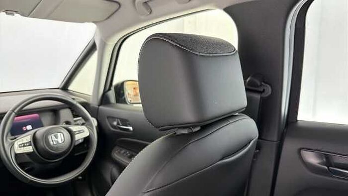 Honda Jazz Hybrid 1.5 h i-MMD Advance Hatchback 5dr Petrol Hybrid eCVT Euro 6 (s/s) (122 ps) 