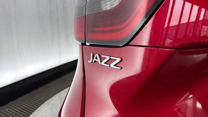 Honda Jazz Hybrid 1.5 h i-MMD Advance Hatchback 5dr Petrol Hybrid eCVT Euro 6 (s/s) (122 ps) 