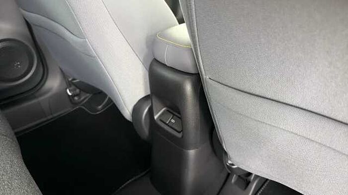 Honda Jazz Hybrid 1.5 h i-MMD Advance Sport Hatchback 5dr Petrol Hybrid eCVT Euro 6 (s/s) (122 ps) 