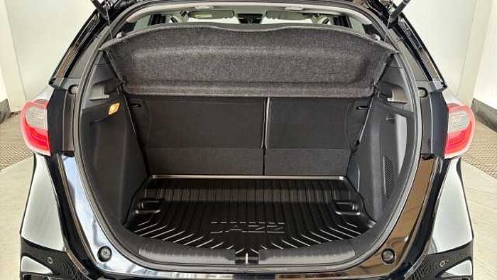 Honda Jazz Hybrid 1.5 h i-MMD Advance Sport Hatchback 5dr Petrol Hybrid eCVT Euro 6 (s/s) (122 ps) 