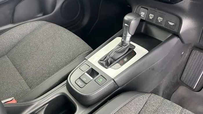 Honda Jazz Hybrid 1.5 h i-MMD Advance Hatchback 5dr Petrol Hybrid eCVT Euro 6 (s/s) (122 ps) 