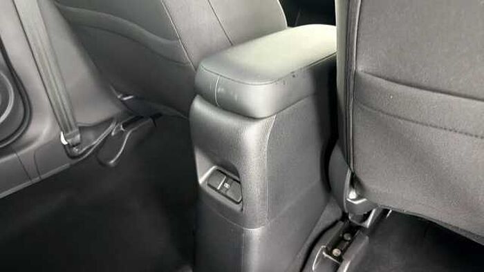 Honda Jazz Hybrid 1.5 h i-MMD Crosstar Advance Hatchback 5dr Petrol Hybrid eCVT Euro 6 (s/s) (122 