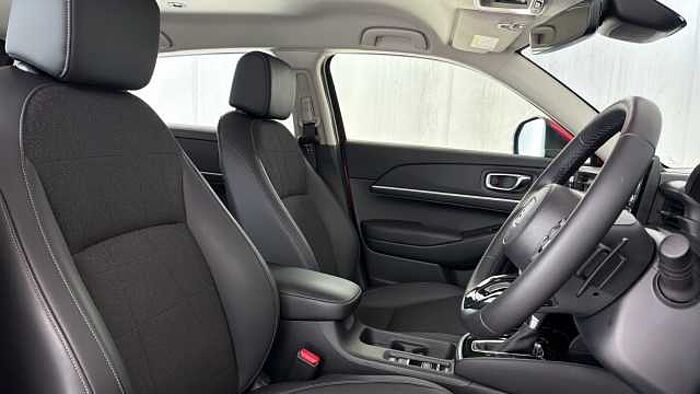 Honda HR-V Hybrid 1.5 h i-MMD Advance SUV 5dr Petrol Hybrid CVT Euro 6 (s/s) (131 ps) 