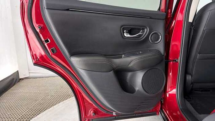 Honda ZR-V e:HEV 2.0 h i-MMD Advance SUV 5dr Petrol Hybrid eCVT Euro 6 (s/s) (184 ps) 