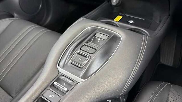 Honda ZR-V e:HEV 2.0 h i-MMD Advance SUV 5dr Petrol Hybrid eCVT Euro 6 (s/s) (184 ps) 