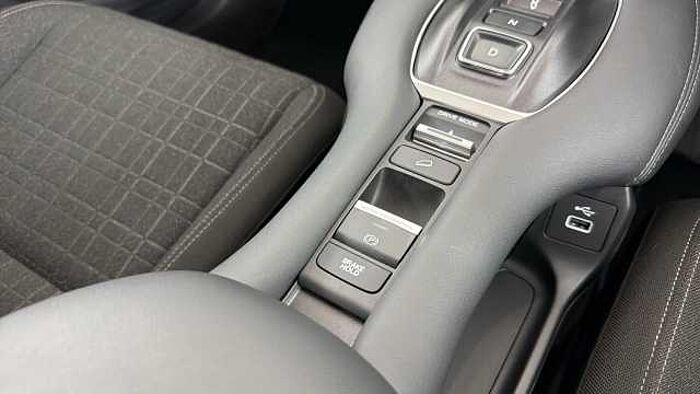 Honda ZR-V e:HEV 2.0 h i-MMD Elegance SUV 5dr Petrol Hybrid eCVT Euro 6 (s/s) (184 ps) 